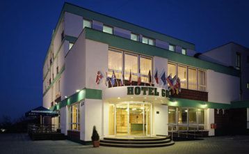 Hotel Golf Prague City Breaks deal 2021