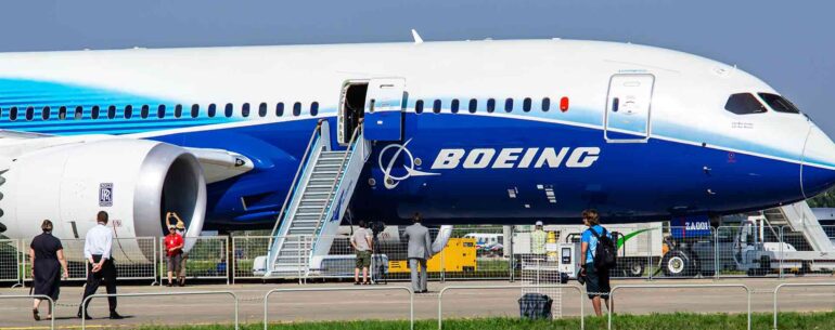 Boeing 787
