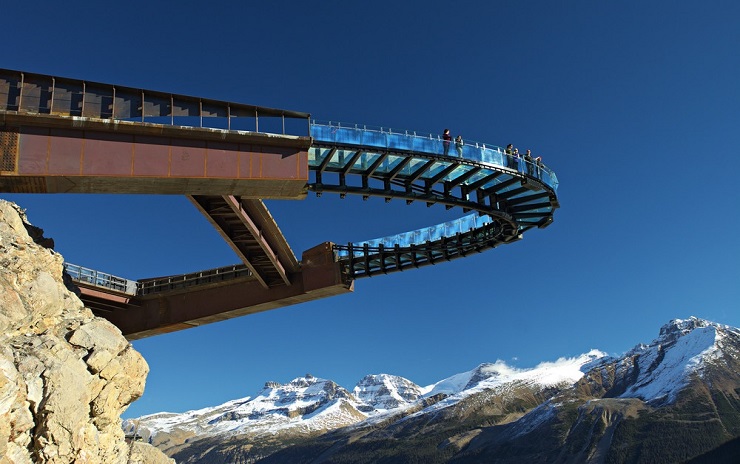 Glacier-Skywalk-Canada
