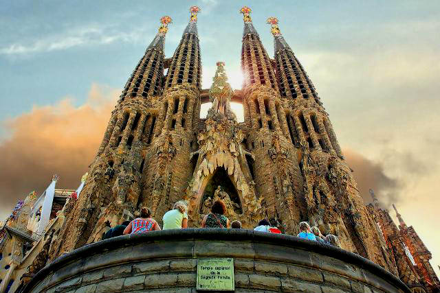 La-Sagrada-Familia-Barcelona