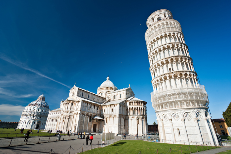 Pisa, Piazza dei miracoli, with the Basilica and the leaning tower. 