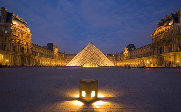 Musee_Du_Louvre_Paris