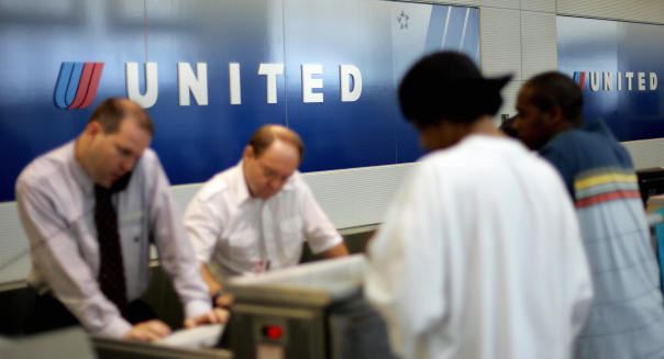 United Airline Ticket Desk Reservation System Error
