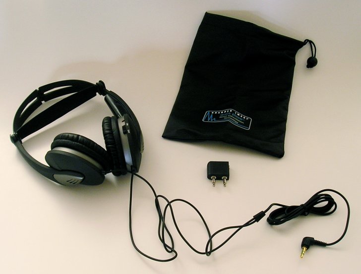 Noise-canceling-headphones